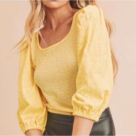 AEMI+CO Tops - Aemi + Co Yellow Puff Sleeve Top
